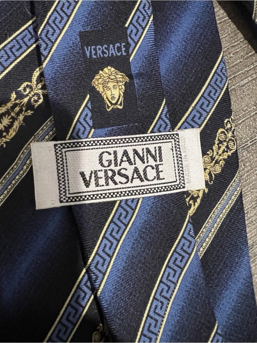 Gianni Versace Men’s Navy Blue and Gold Silk Tie Made in Italy